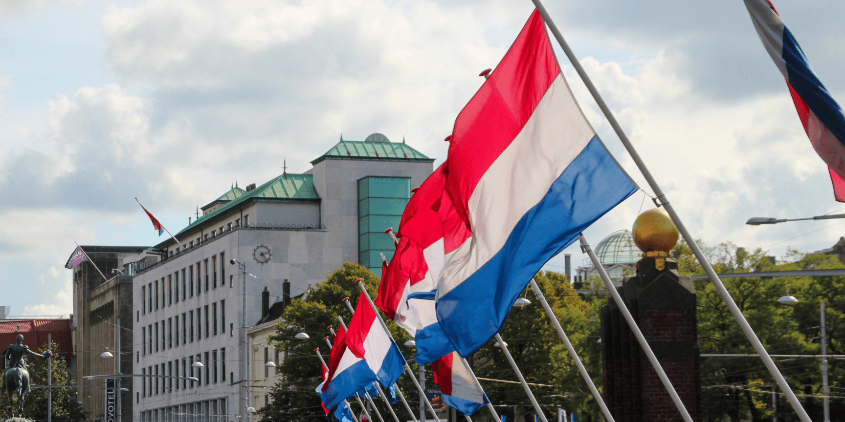 Optimizing SharePoint Modern Lists for Dutch Municipalities: Version Limits, Content Sync, Folders & More 